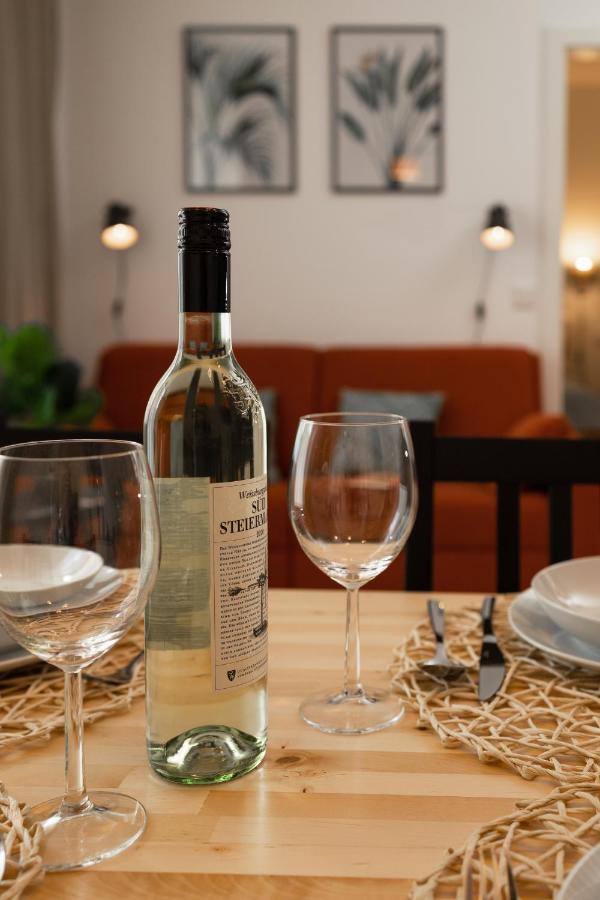Fresh Apartment With Terrace + Free Parking Graz Bagian luar foto