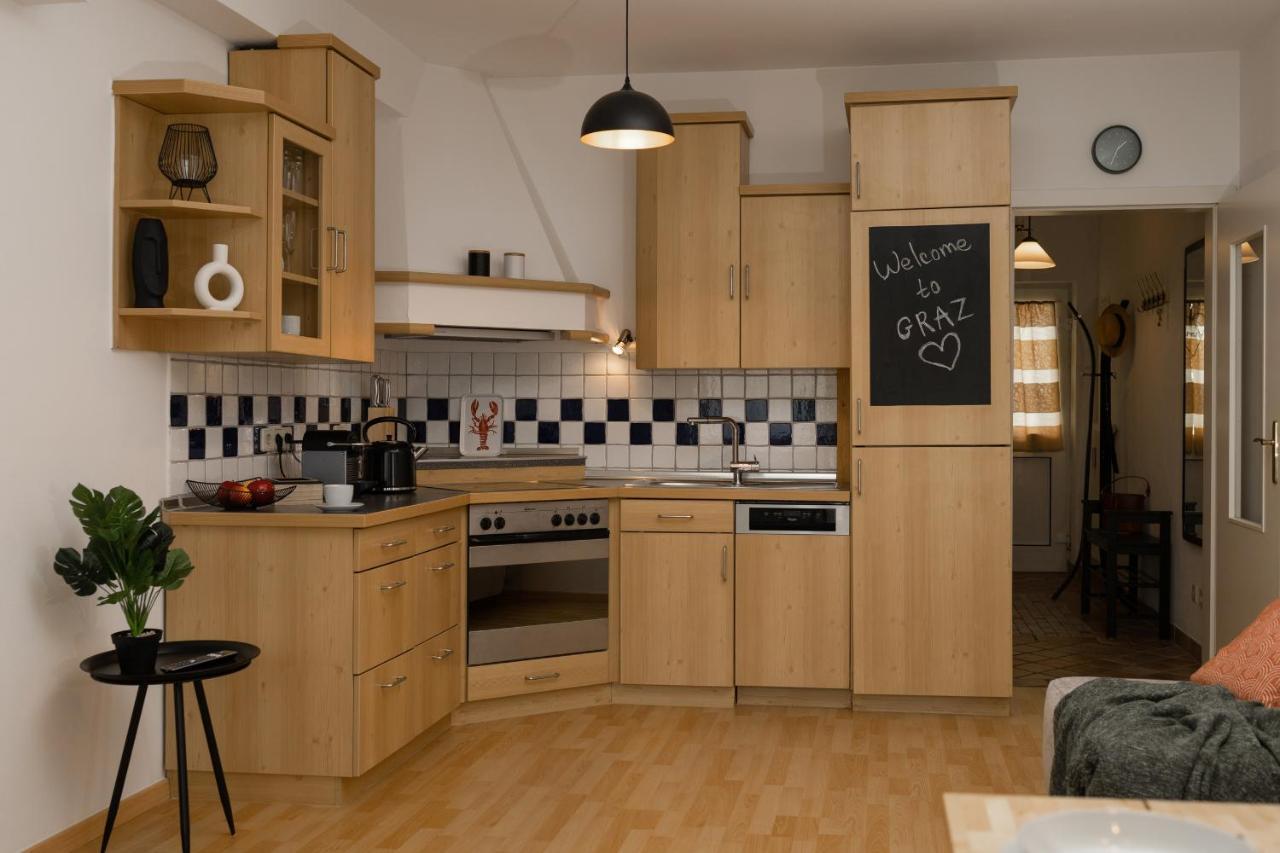 Fresh Apartment With Terrace + Free Parking Graz Bagian luar foto