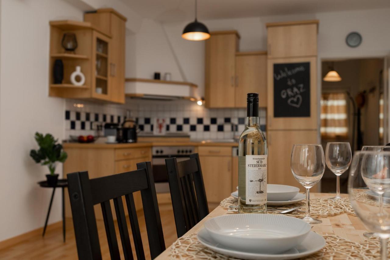 Fresh Apartment With Terrace + Free Parking Graz Bagian luar foto